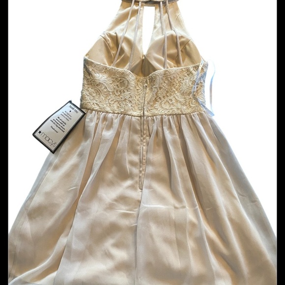 Macy's Gold Halter Sundress for Prom - Picture 2 of 7